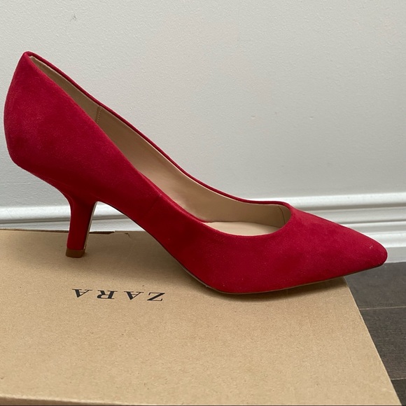 NIB Zara Red Suede Asymmetrical Heel Pumps - Picture 8 of 14
